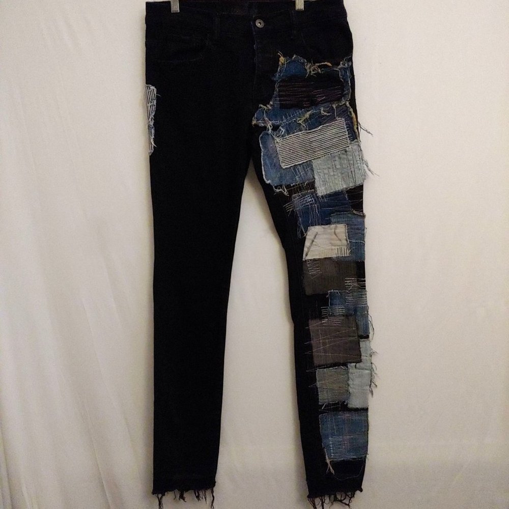 Valabasas womens Black Button Fly Distressed Patched Denim Jeans  30